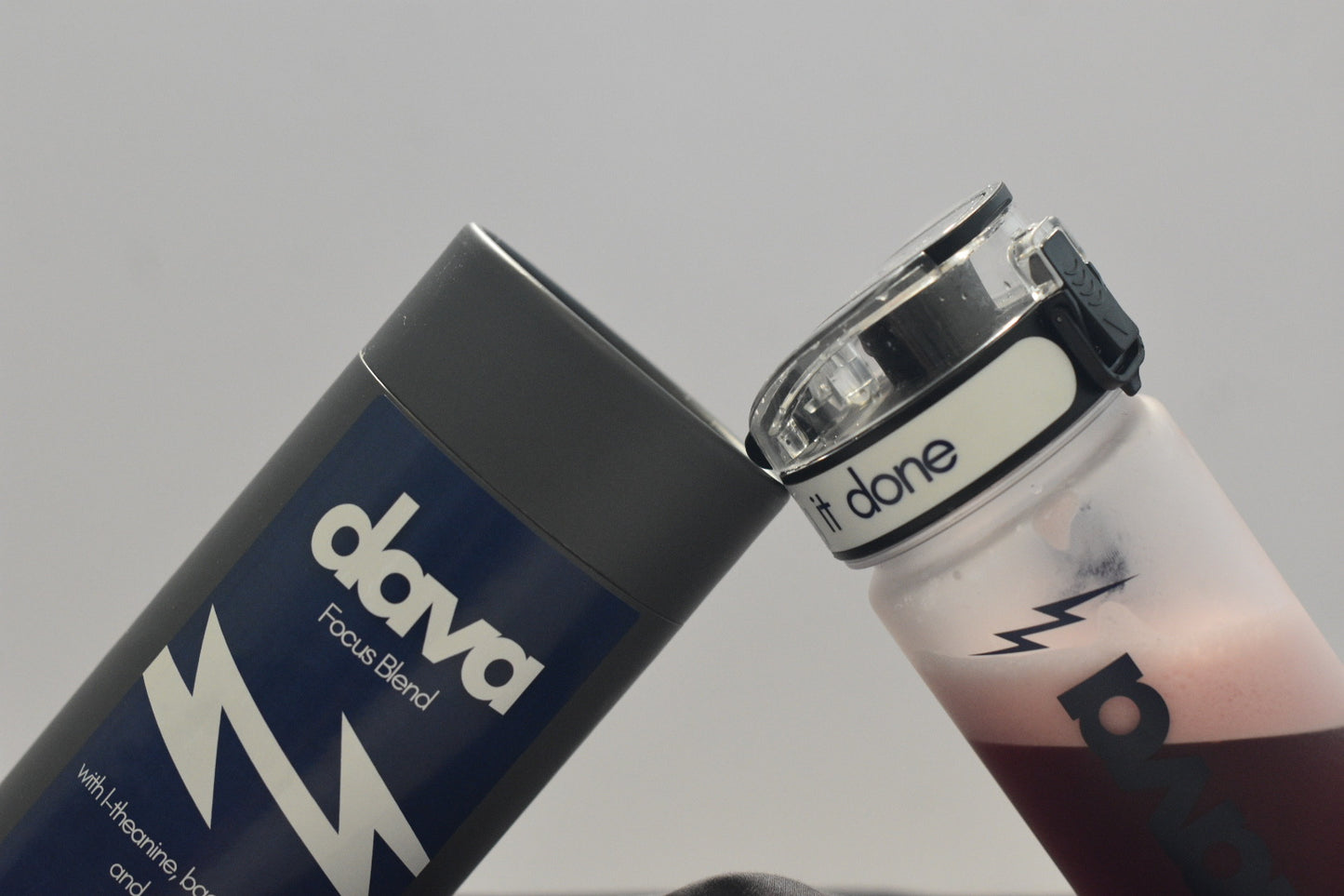 Dava Bottle + Secure & Insured Shipping