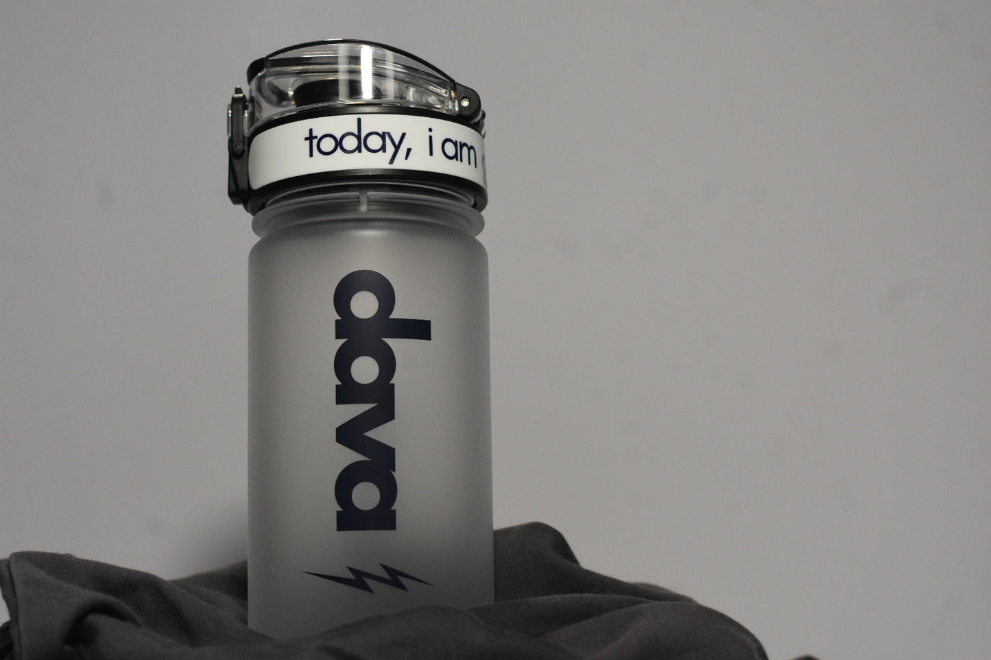 Dava Bottle + Secure & Insured Shipping