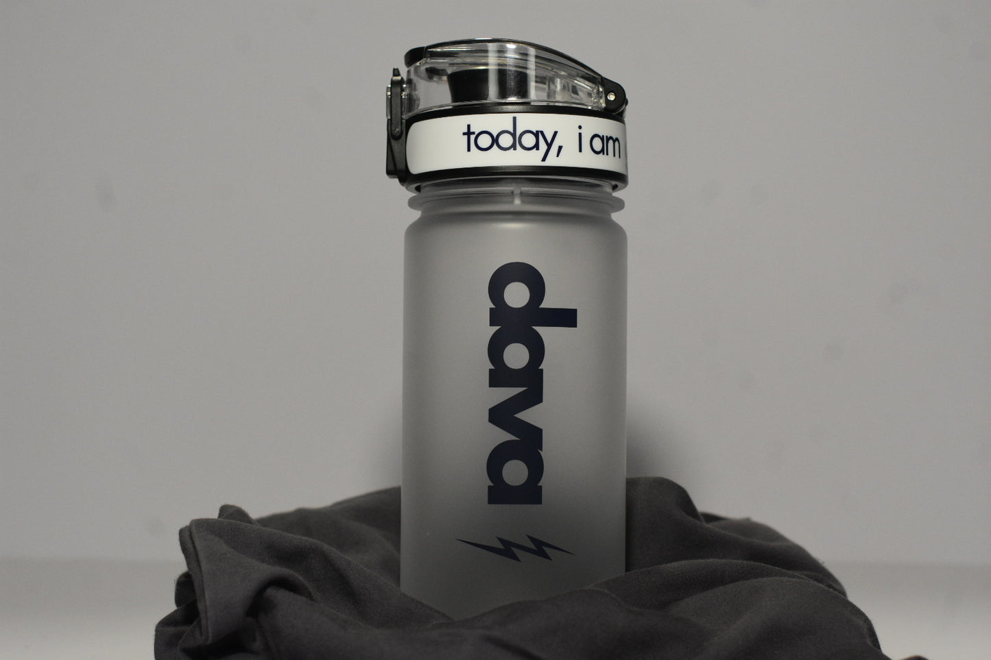 Dava Bottle + Secure & Insured Shipping